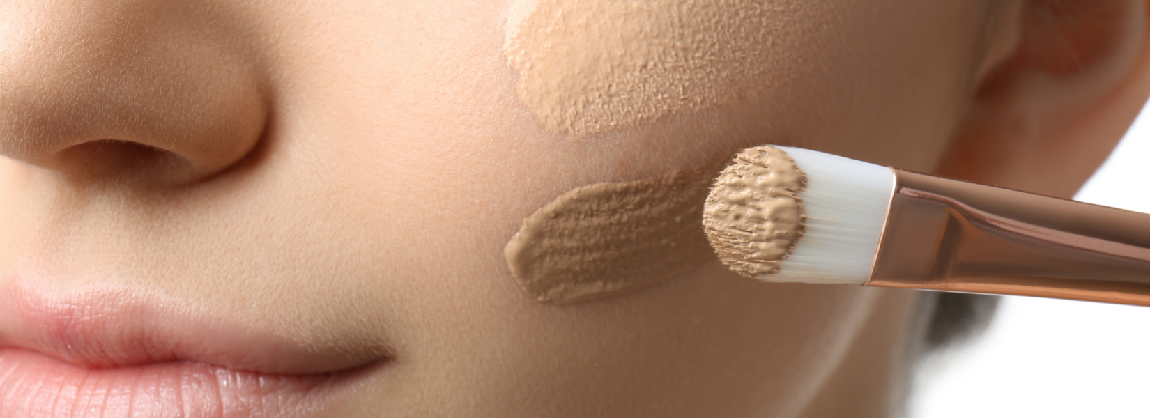 Mastering a Flawless Base – A Guide to Water Based and Silicone Based Foundation Pairings